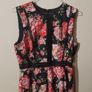 EUC Disney Princess Sleeveless Floral Dress Size XL